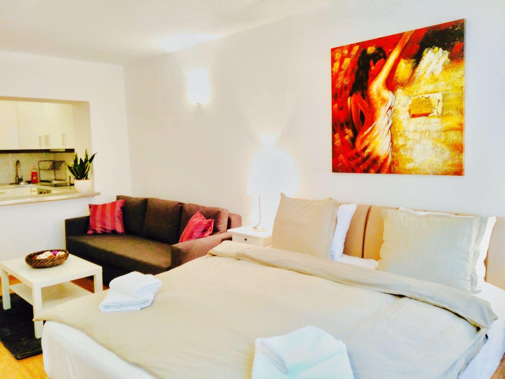Prague City Stay Rohacova Εξωτερικό φωτογραφία
