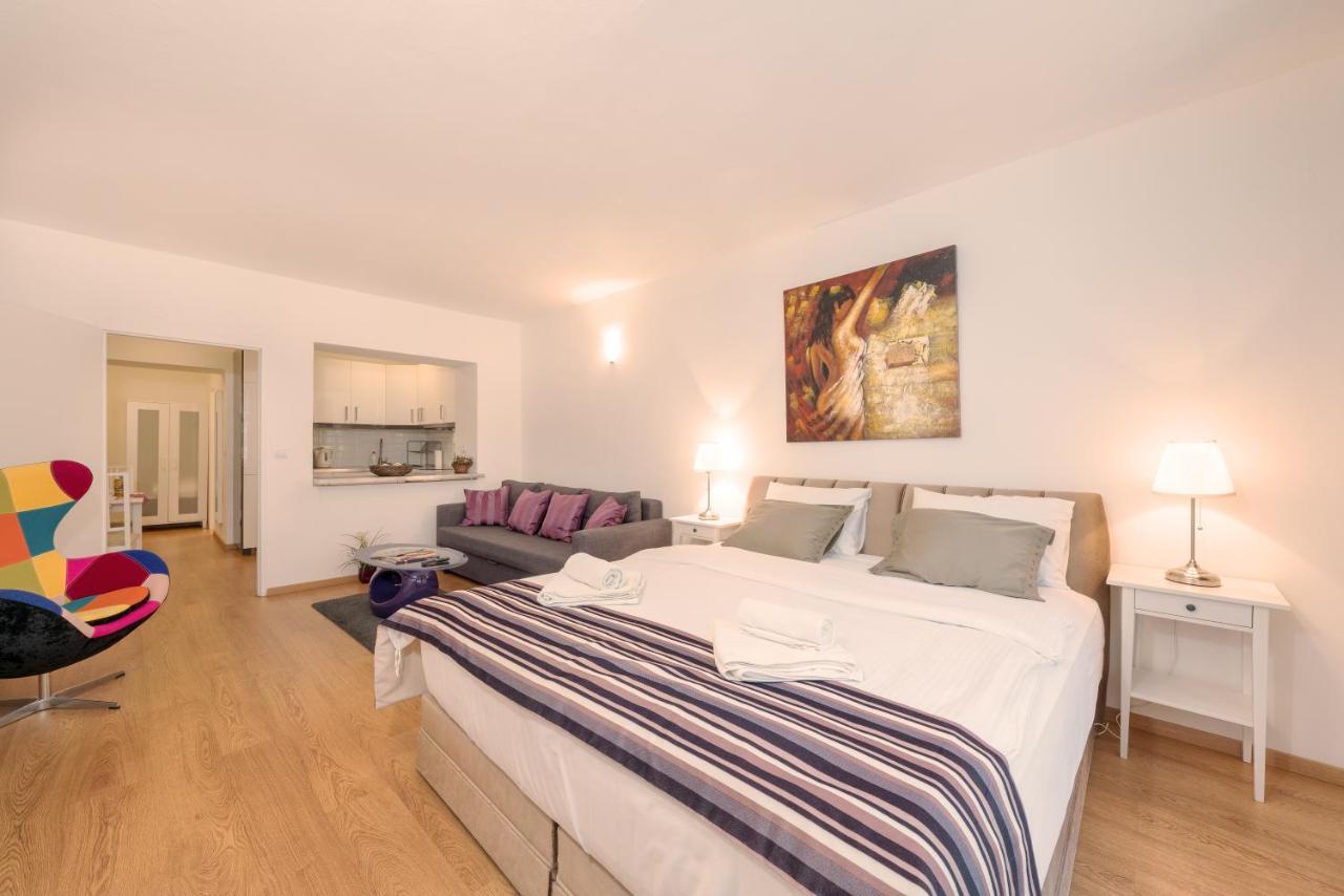 Prague City Stay Rohacova Εξωτερικό φωτογραφία